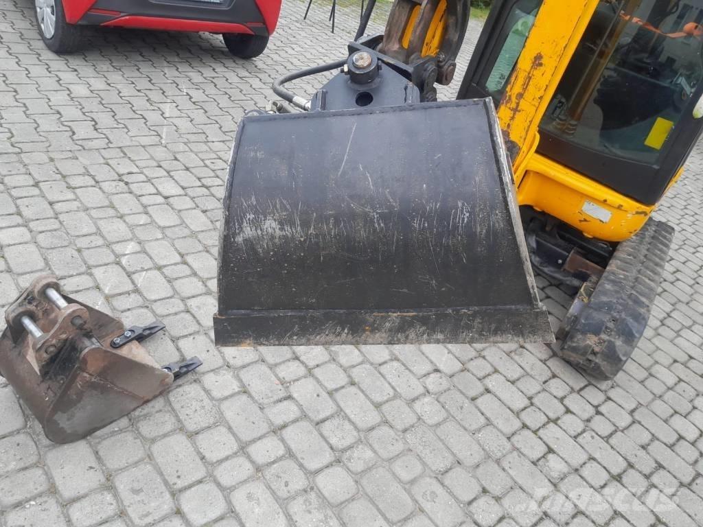 JCB 8018 Mini bagri <7t