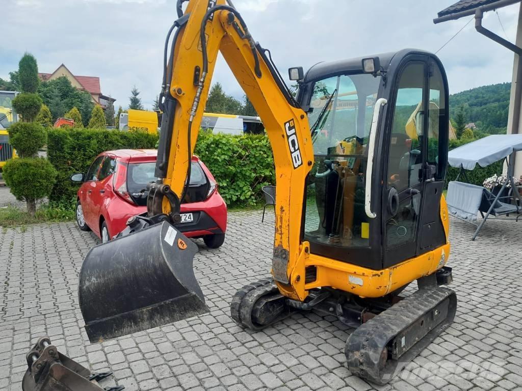 JCB 8018 i 8030 ZTS Mini bagri <7t
