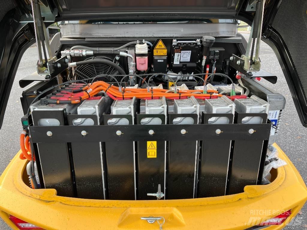 Volvo JL25H Elektro Skid steer mini nakladalci