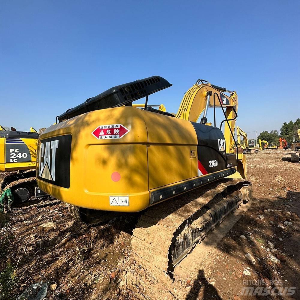 CAT 326D Bagri goseničarji