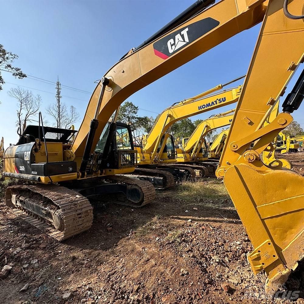 CAT 326D Bagri goseničarji
