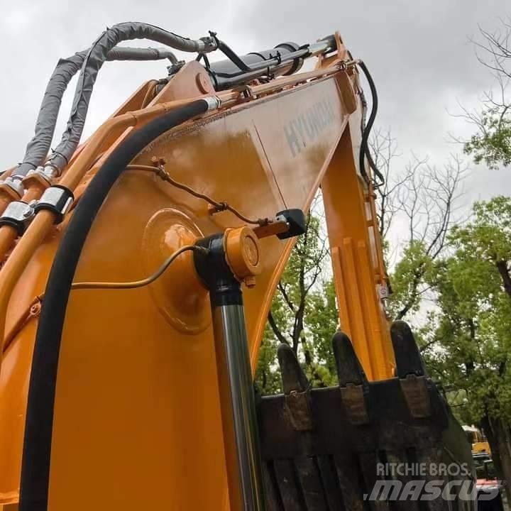 Hyundai R220LC-9S Bagri goseničarji