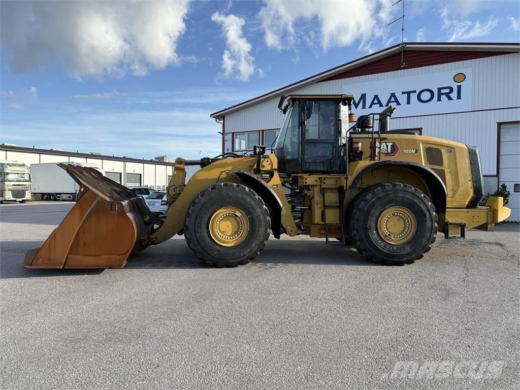 CAT 980M Kolesni nakladalci