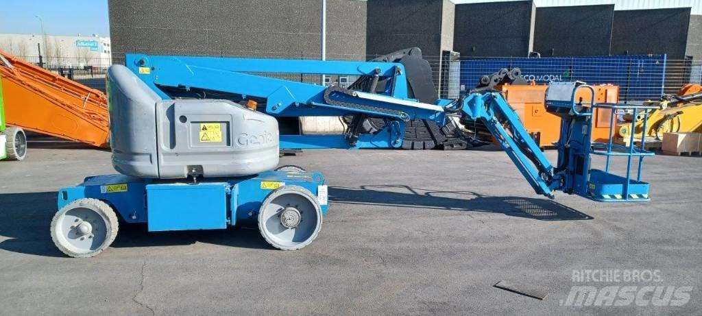 GENIE Z-40/23N RJ Zglobne dvižne ploščadi
