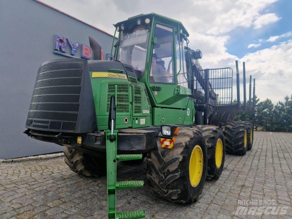John Deere 1210 E Forwarderji