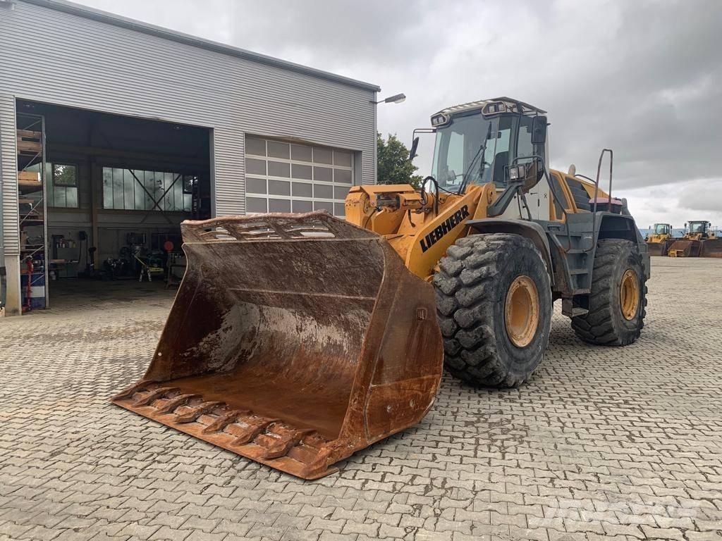 Liebherr L 576 Kolesni nakladalci