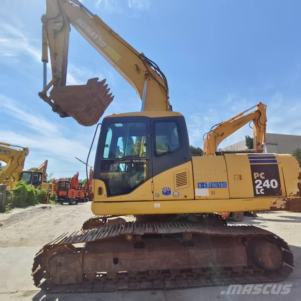Komatsu PC 240 LC-7 Bagri goseničarji