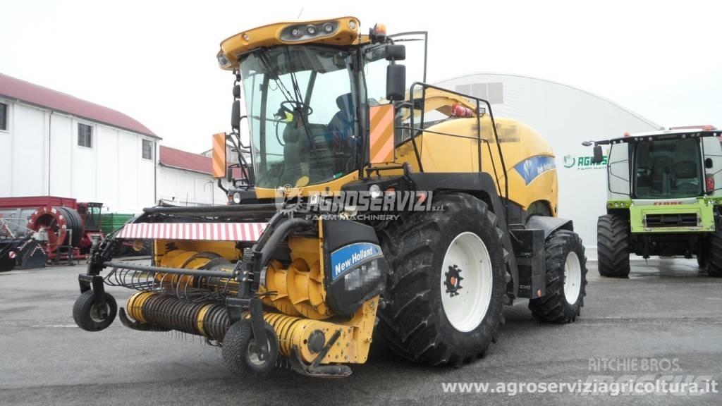 New Holland FR 9060 Stroji za krmo na lastni pogon
