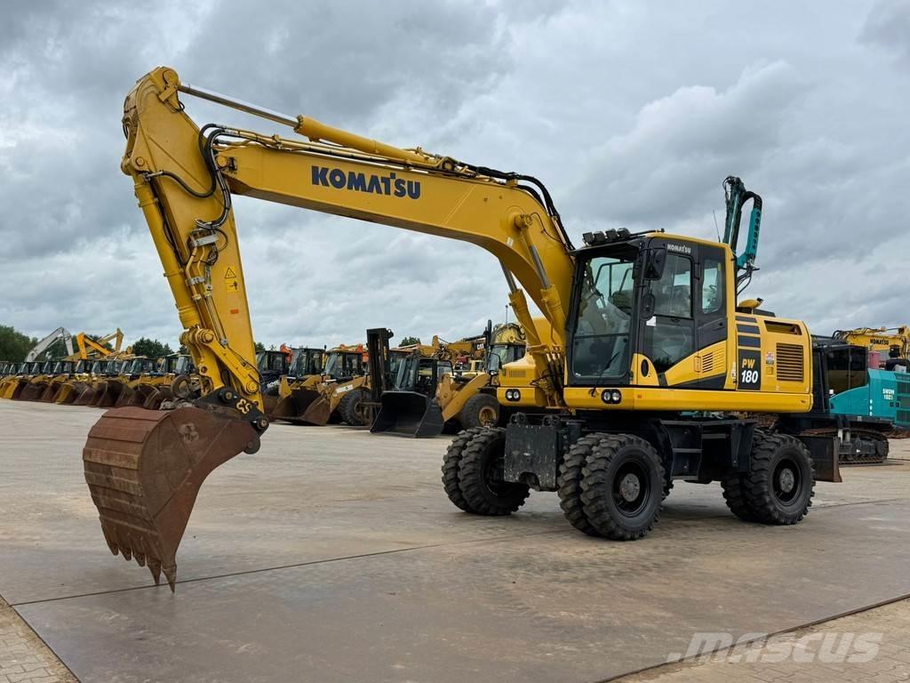 Komatsu PW180-11 Bagri na kolesih