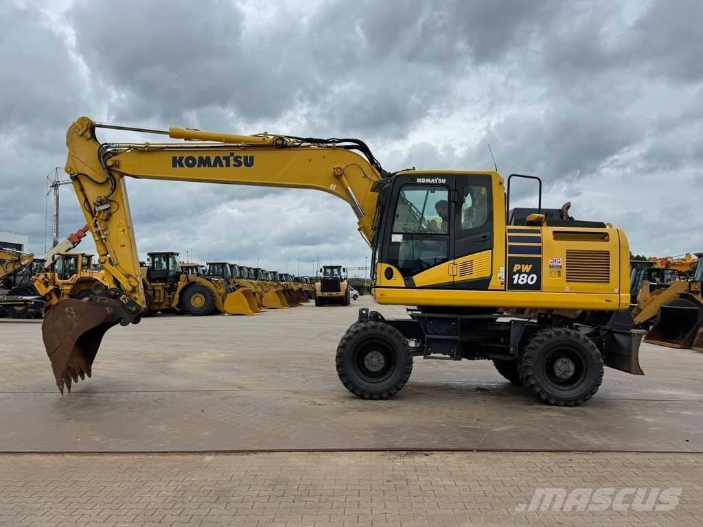Komatsu PW180-11 Bagri na kolesih