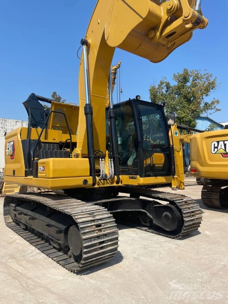 CAT 320 GC Bagri na kolesih