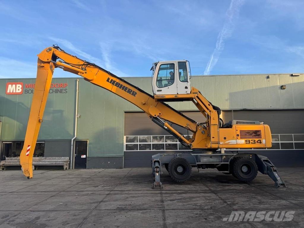 Liebherr A 934 C Bagri za prekladanje primarnih/sekundarnih surovin