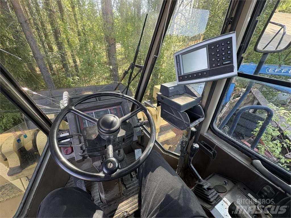 Komatsu WA420-1 Kolesni nakladalci