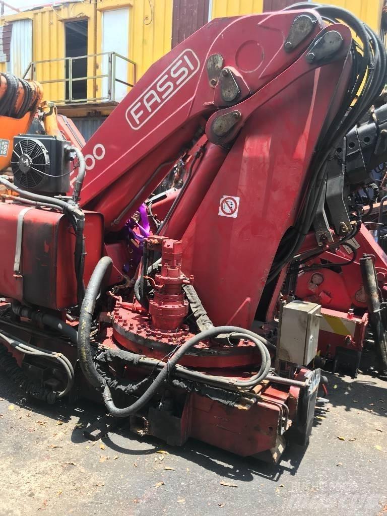 Fassi F600.27 Paletna dvigala