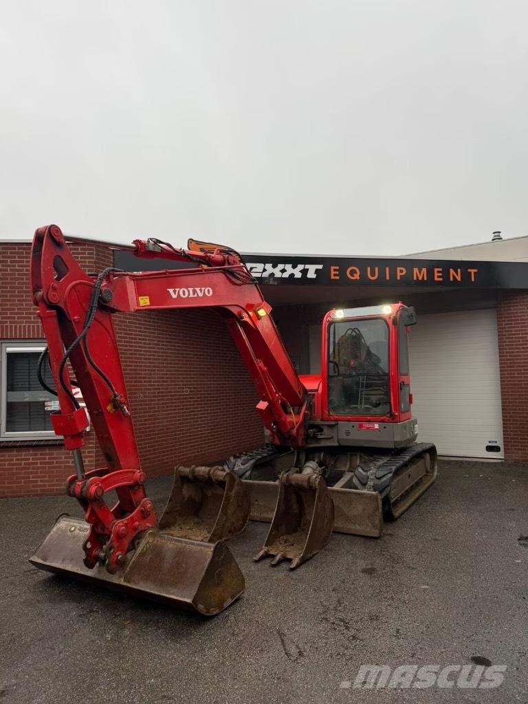 Volvo ECR 88 PLUS Midi bagri 7t – 12t