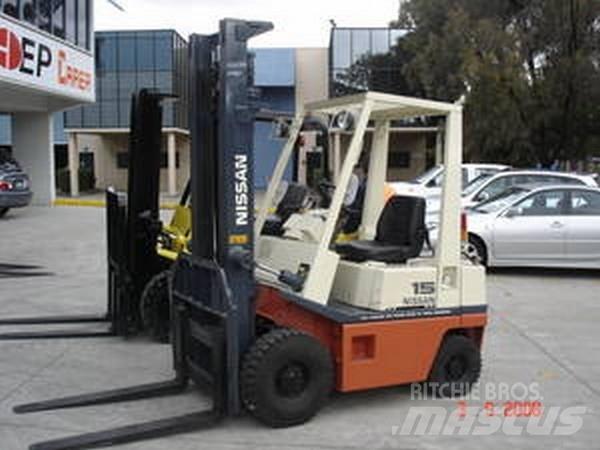Nissan H01A18U Viličarji - drugo