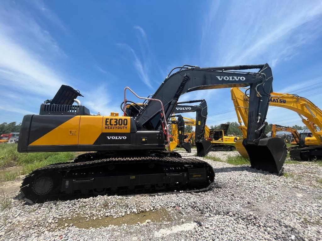 Volvo EC 300 Bagri goseničarji