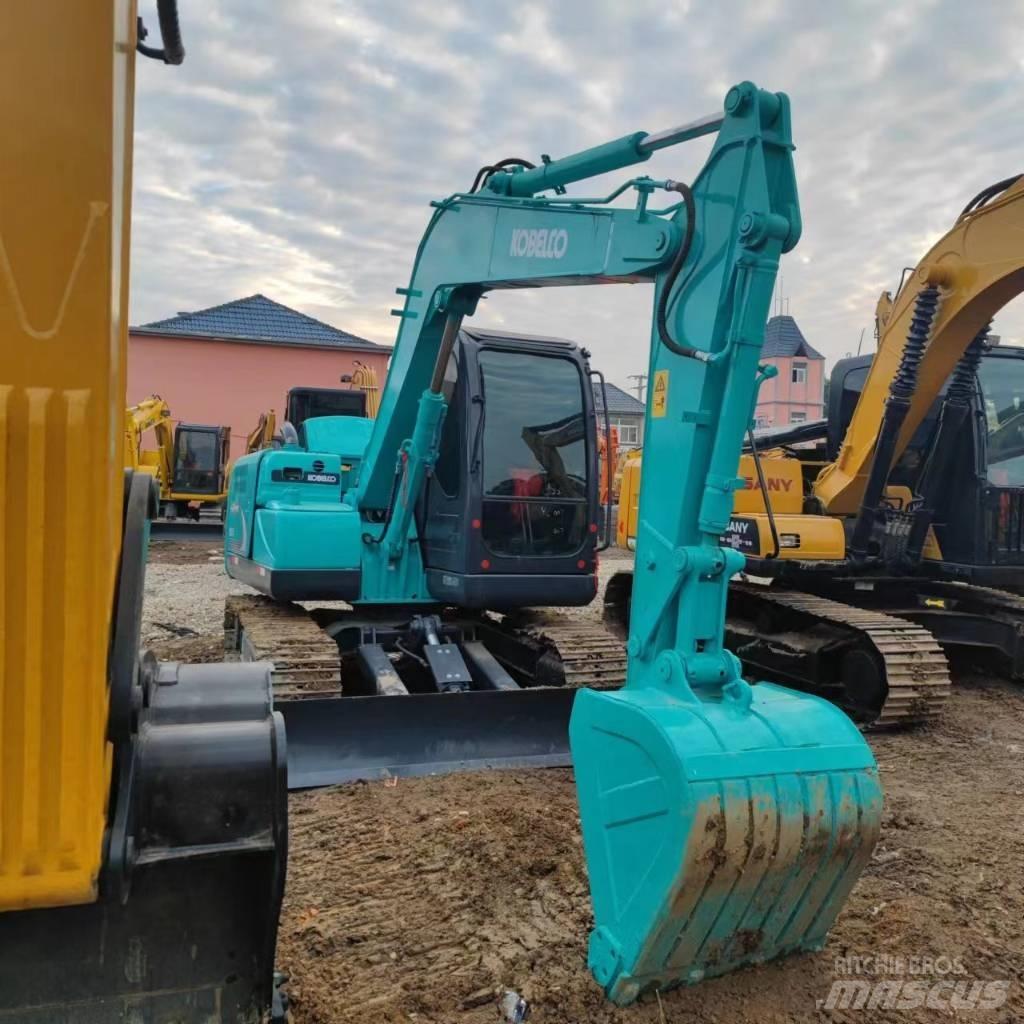 Kobelco SK 75 Bagri goseničarji
