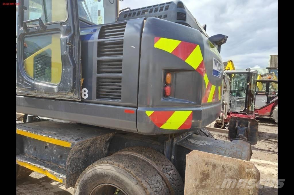 Komatsu PW 148-8 Bagri na kolesih