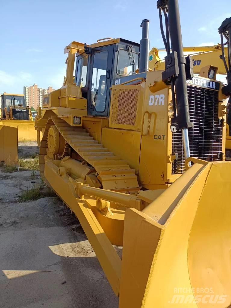 CAT D7R Grederji