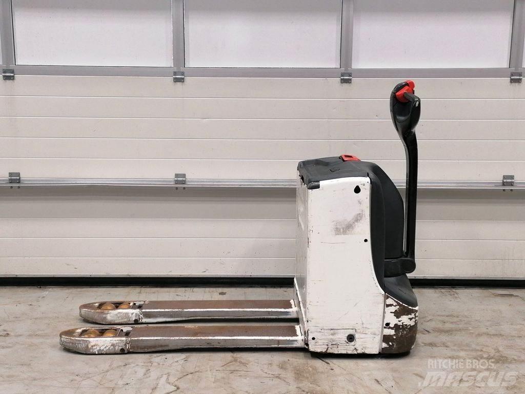Linde T16 Električni nizko dvižni viličar