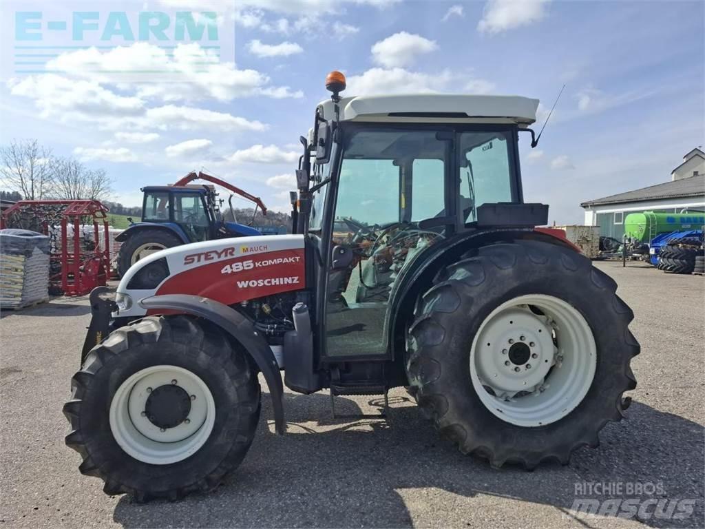 Steyr 485A Kompakt Traktorji