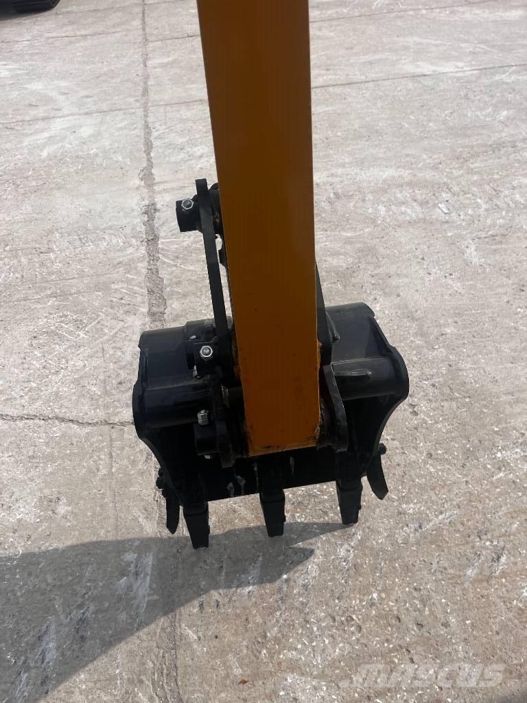 Sany SY 16 C Mini bagri <7t