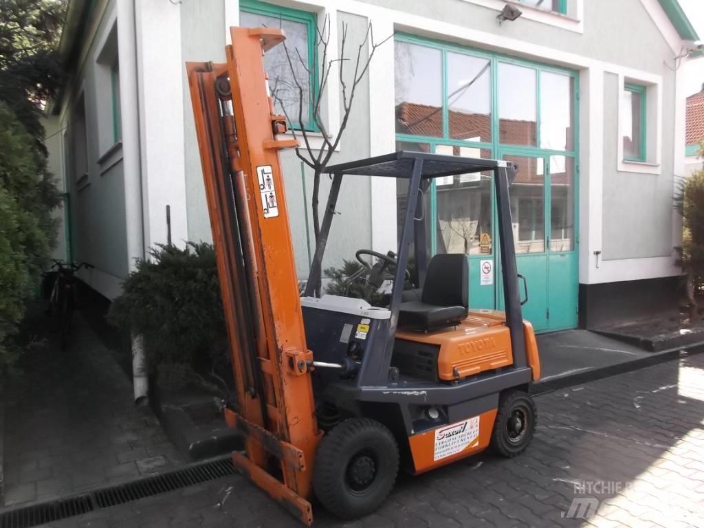 Toyota 3 FD 14 Dizelski viličarji