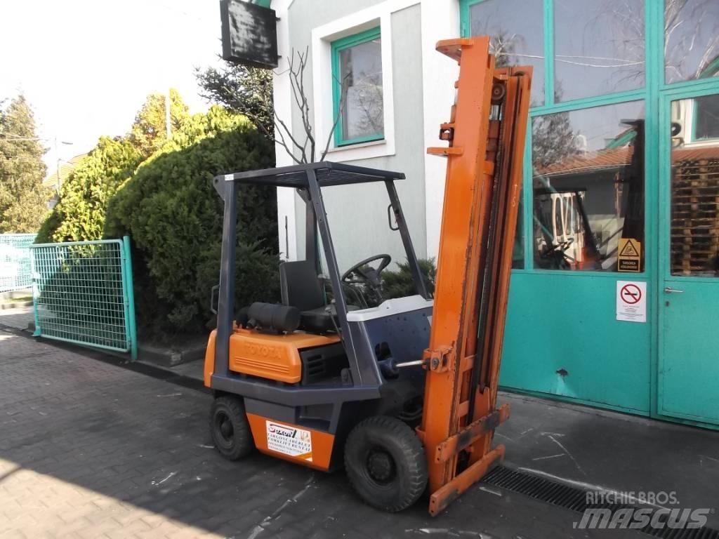 Toyota 3 FD 14 Dizelski viličarji