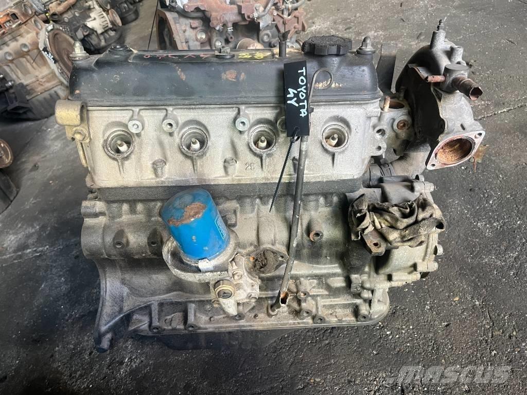Toyota 4Y E-0116 Motorji