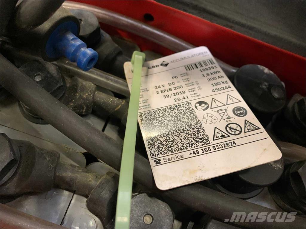 Linde L10B Ročni električni viličar