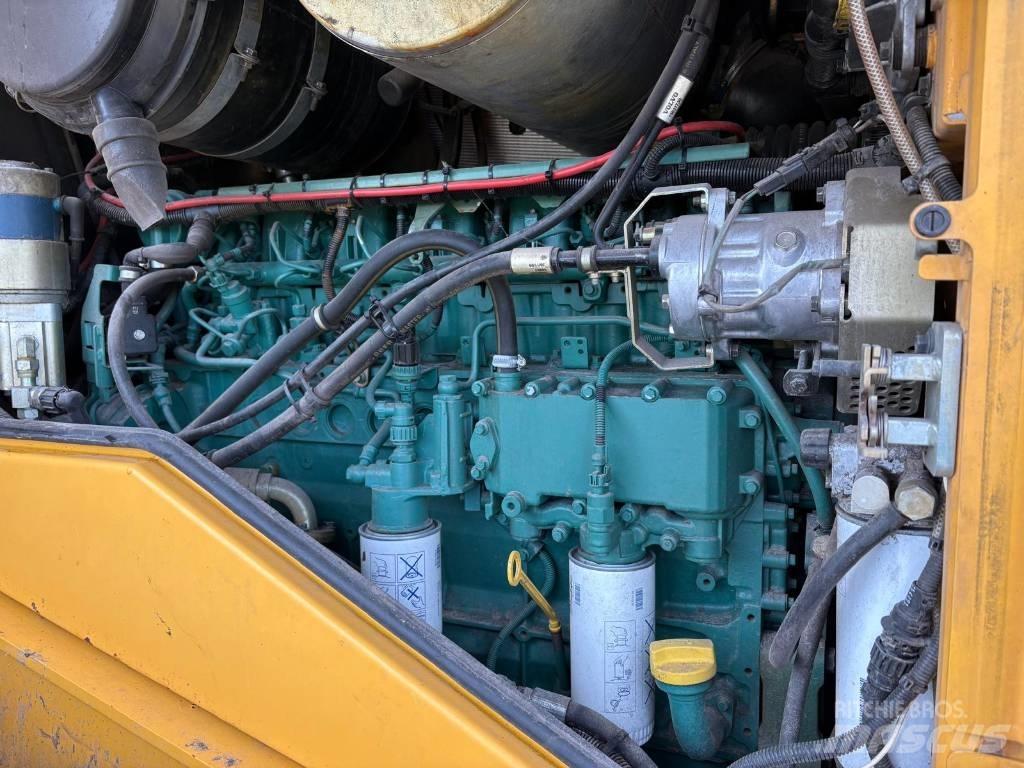 Volvo L 110 F Kolesni nakladalci