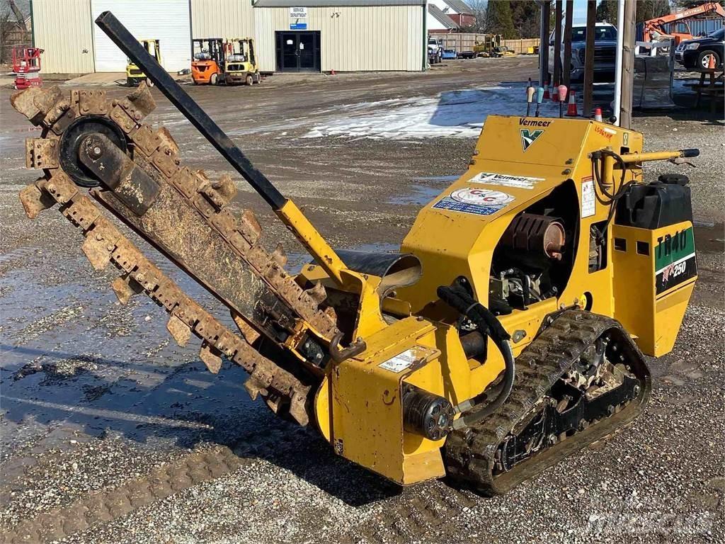 Vermeer RTX250 Freze za kopanje jarkov Trenčerji