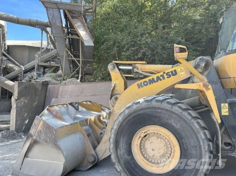 Komatsu WA 500-6 Kolesni nakladalci