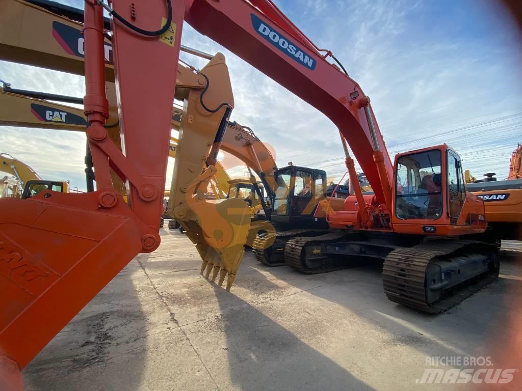 Doosan 300LC-7 Bagri goseničarji