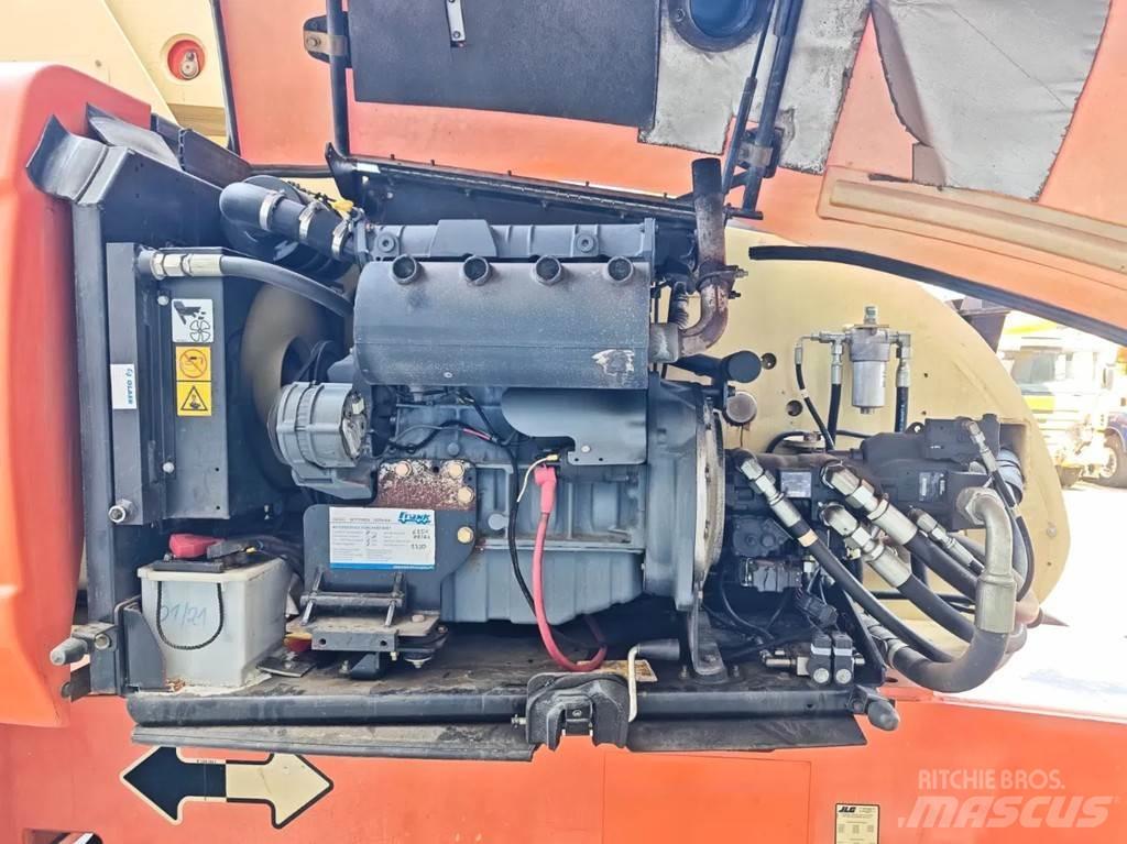 JLG 860 SJ Škarjaste dvižne ploščadi
