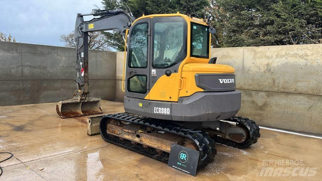Volvo ECR 88 D Midi bagri 7t – 12t