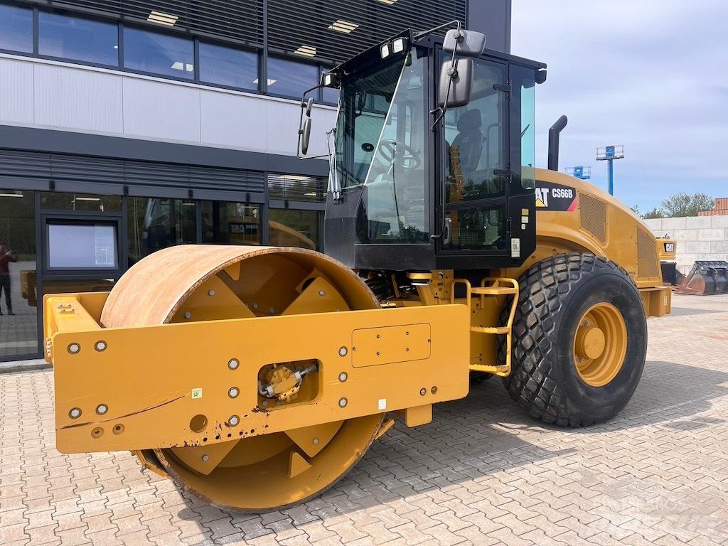 CAT CS 66 B Enojni valjarji