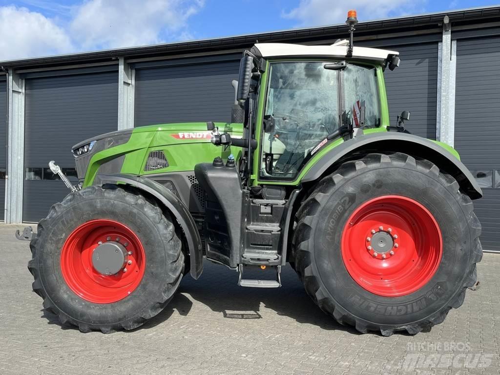 Fendt 933 Vario Traktorji
