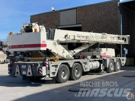 Terex T 560-1 Dvigala na gosenicah