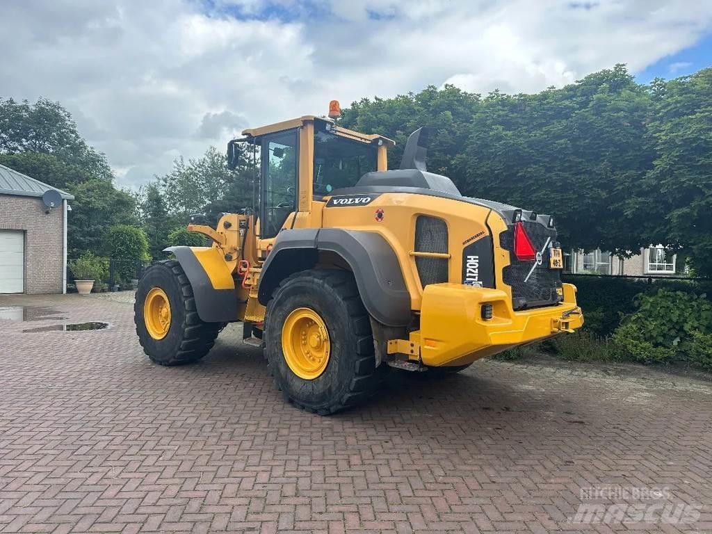 Volvo L120 H Kolesni nakladalci