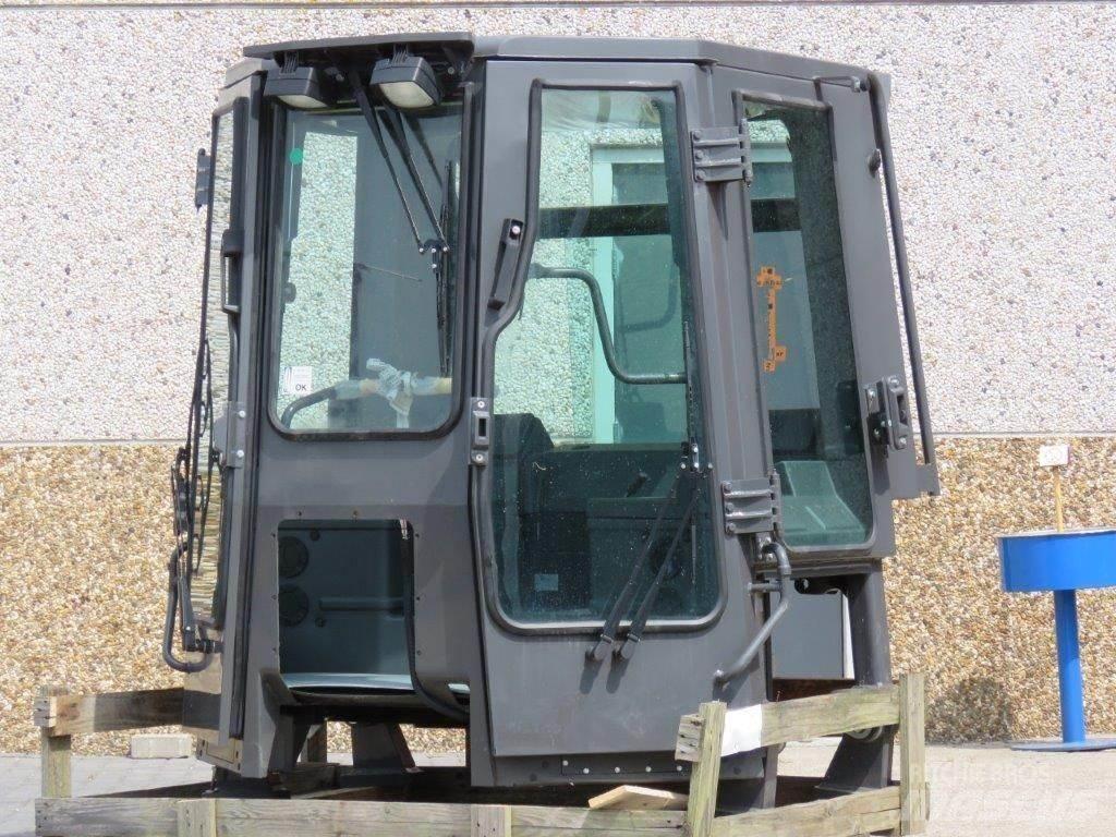 New Holland CE Transport - drugo