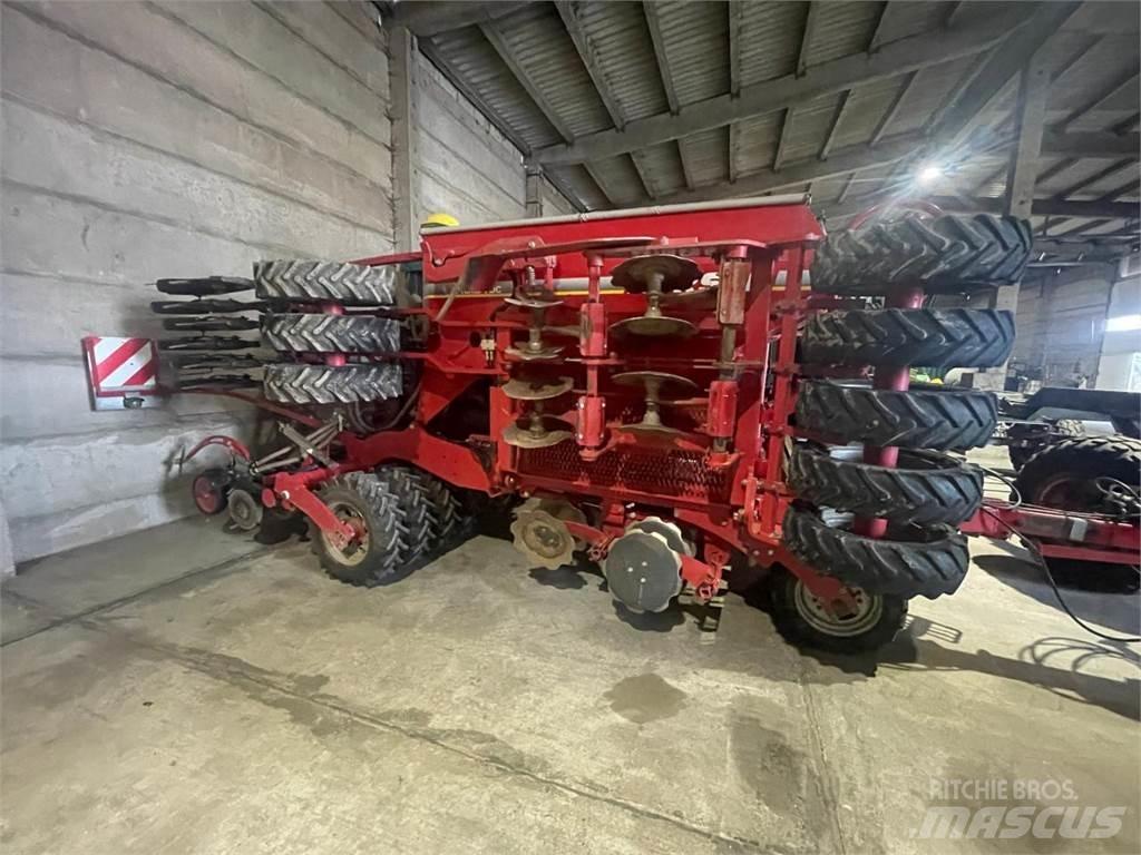 Horsch Pronto 4 DC Sejalnice