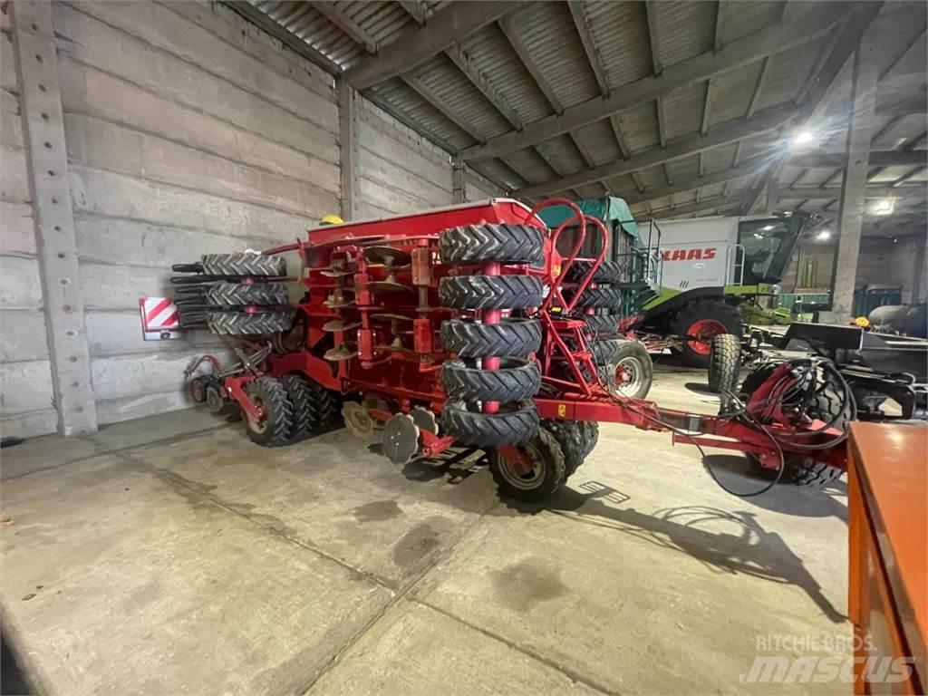 Horsch Pronto 4 DC Sejalnice