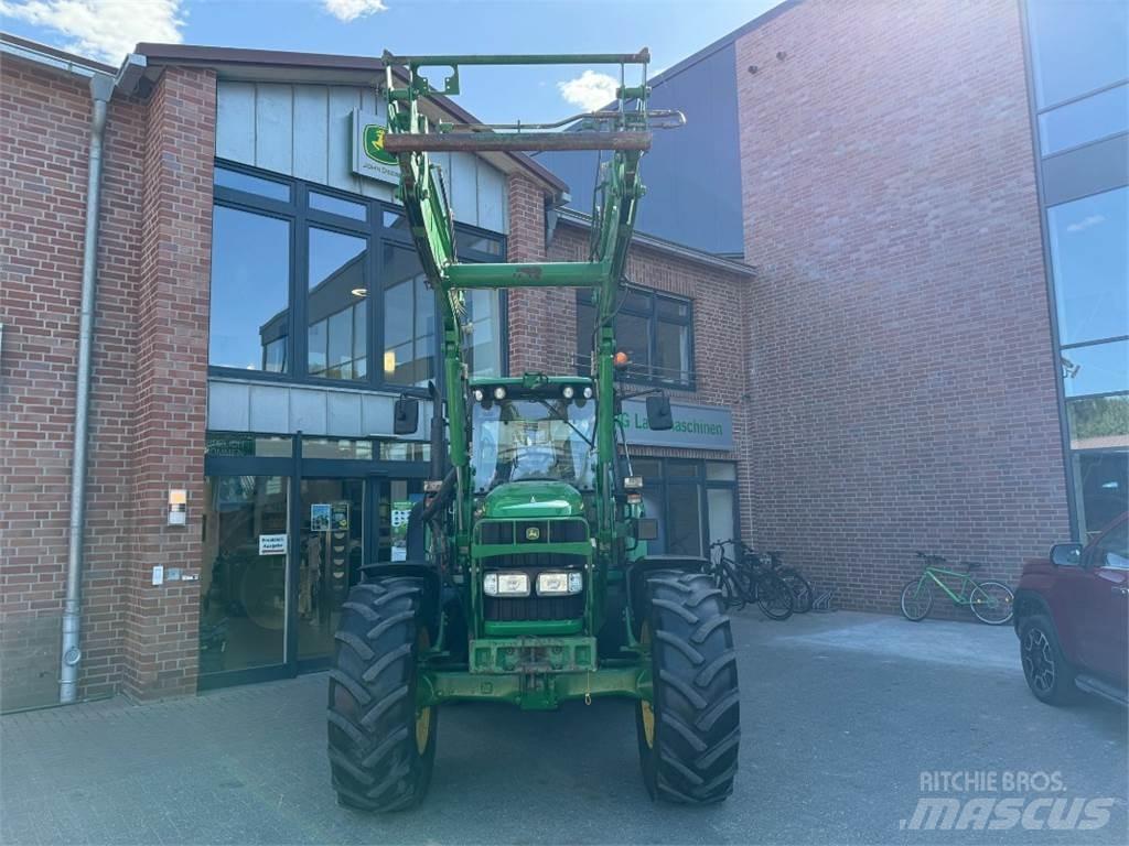 John Deere 6620 Traktorji