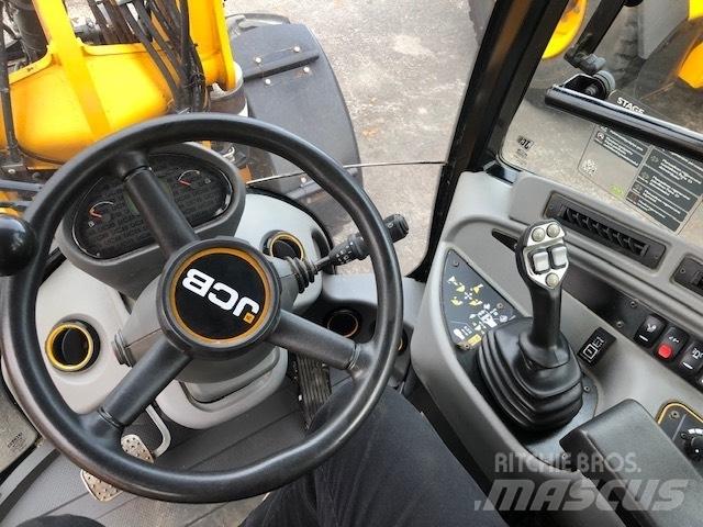 JCB 407 Kolesni nakladalci
