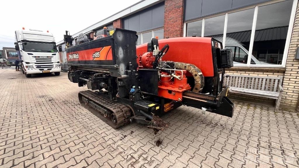 Ditch Witch JT 25 Oprema za vodoravno smerno vrtanje