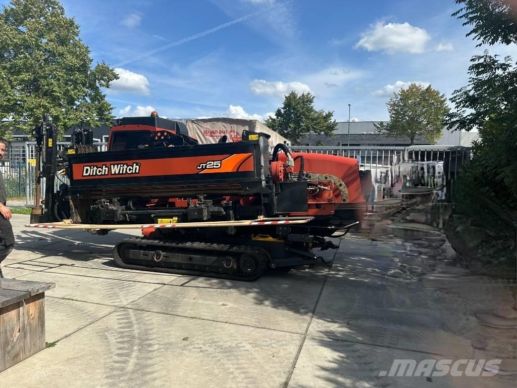 Ditch Witch JT 25 Oprema za vodoravno smerno vrtanje