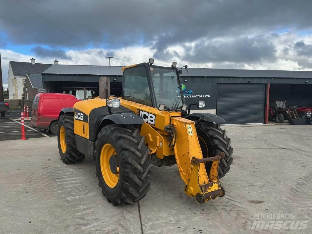 JCB 526-56 Agri Kmetijski teleskopski nakladalci