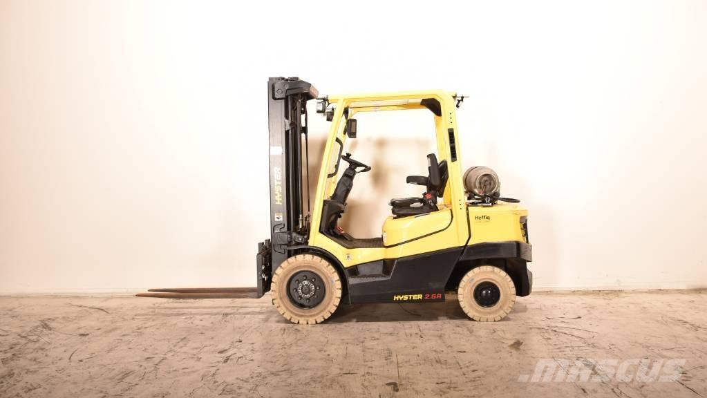 Hyster H2.5A6-L Plinski viličarji